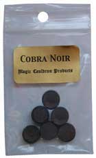 Cobra Noir enroulé